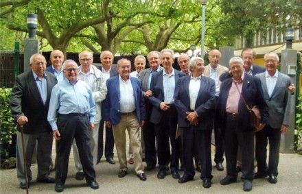 Members of the Club de Gráficos Eméritos at the Museo Alzamora.